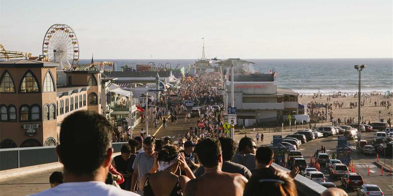 构建企业网络新防线：下一代防火墙与微隔离在零信任架构中的协同部署